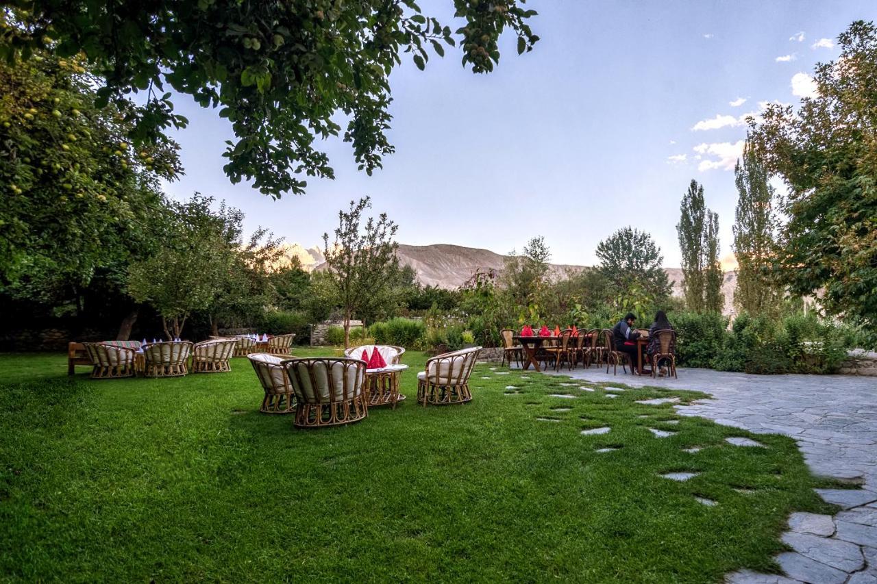 Serena Khaplu Palace Экстерьер фото
