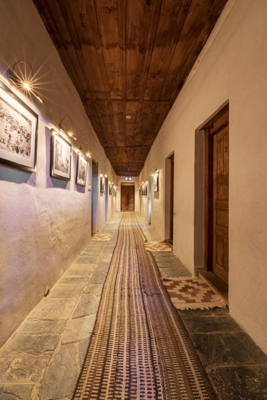 Serena Khaplu Palace Экстерьер фото
