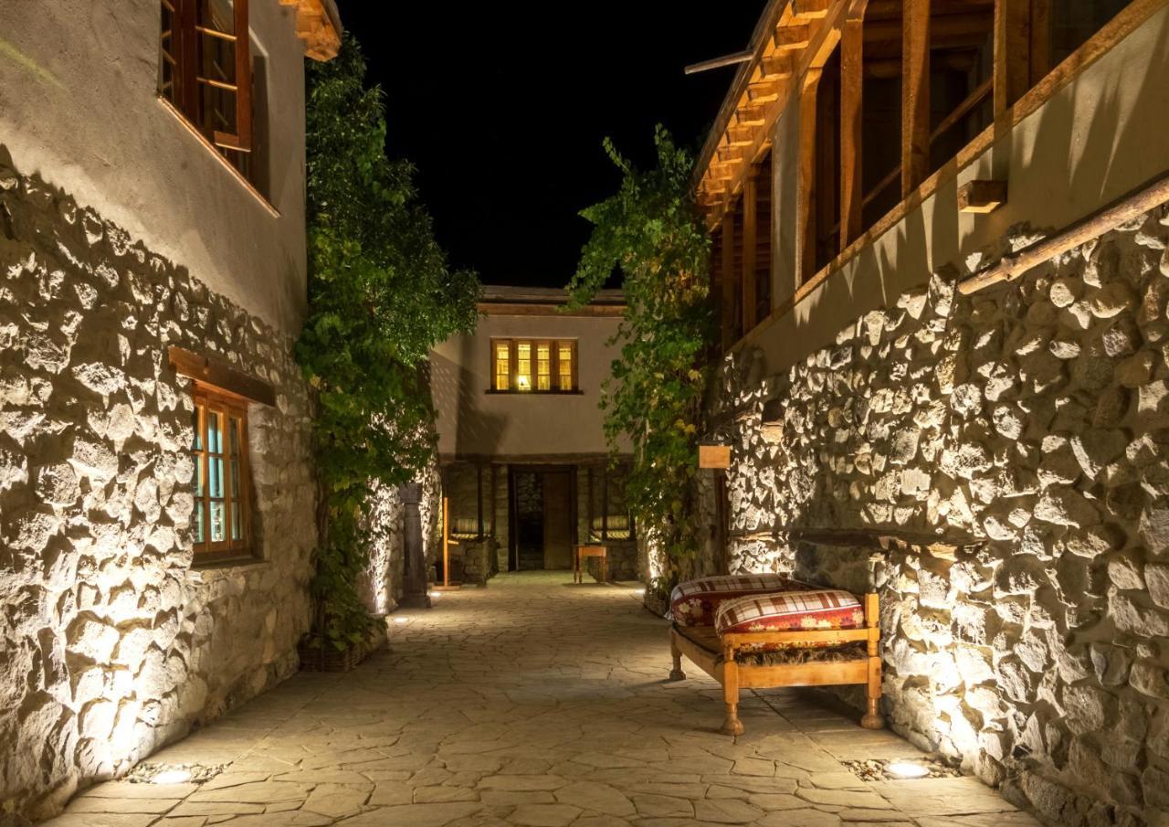 Serena Khaplu Palace Экстерьер фото